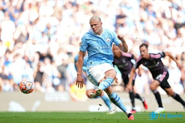 Haaland có khả năng xâm nhập vào hàng phòng ngự đối thủ nhanh chóng