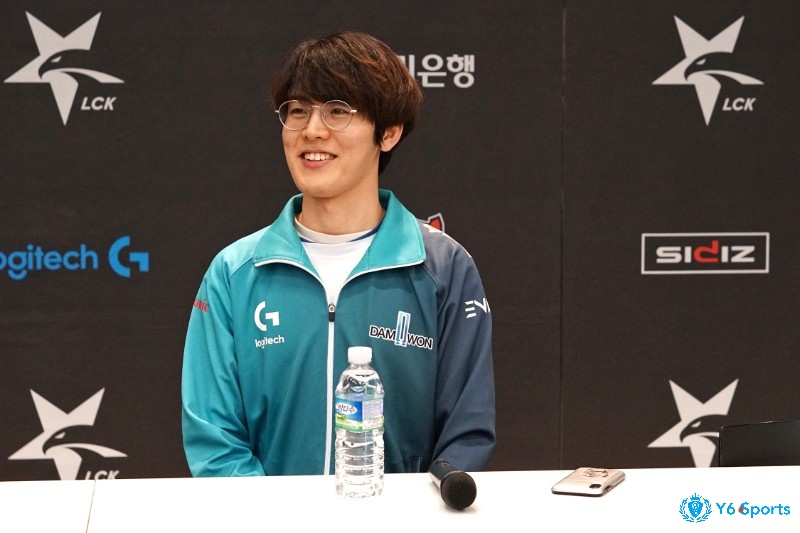 Năm 2020, Flame tuyên bố giải nghệ, chấm dứt sự nghiệp thi đấu