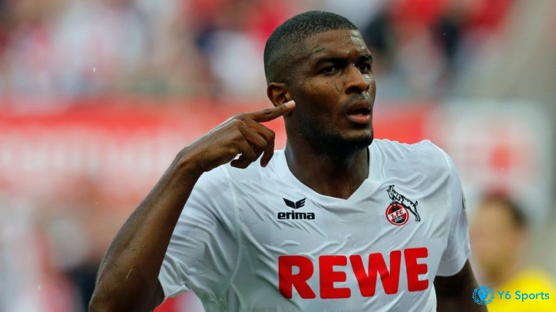 Anthony Modeste thuộc top tiền đạo hay nhất Bundesliga là một tiền đạo người Pháp cao to và mạnh mẽ