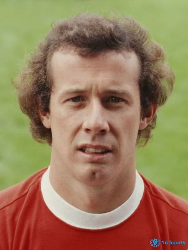 Liam Brady - cầu thủ xuất săc nhất Arsenal 'kèo trái' hay nhất lịch sử Ngoại hạng Anh