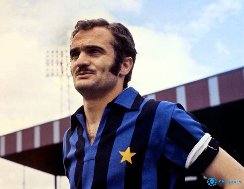 Tiền vệ tấn công cũng là cầu thủ xuất sắc nhất Inter Milan: 