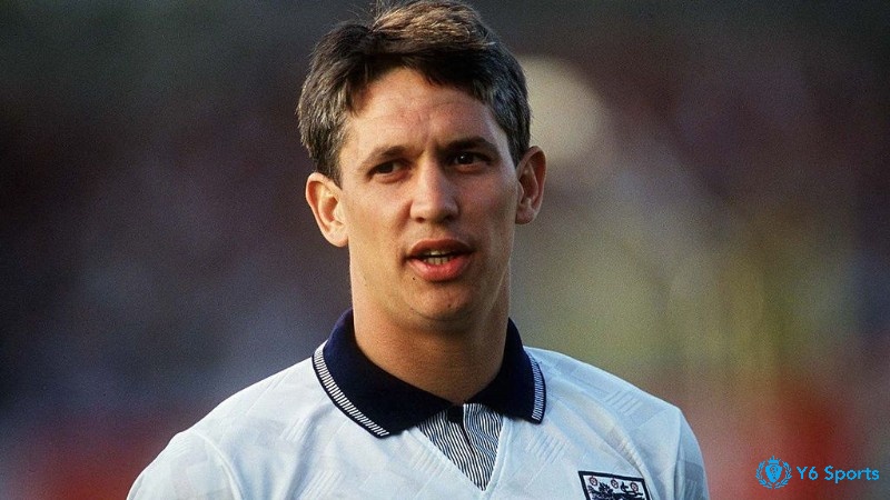 Gary Lineker là một cầu thủ chuyên nghiệp với khả năng ghi bản xuất sắc