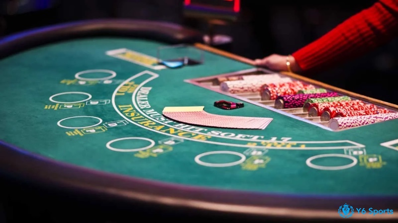 Người chơi baccarat thường ưu tiên cược Banker vì xác suất thắng cao dù bị trừ 5% hoa hồng
