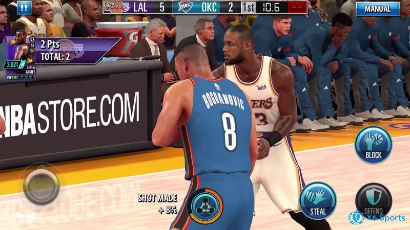 Các kỹ năng nâng cao như alley-oop, step back, fadeaway giúp làm chủ trận đấu.