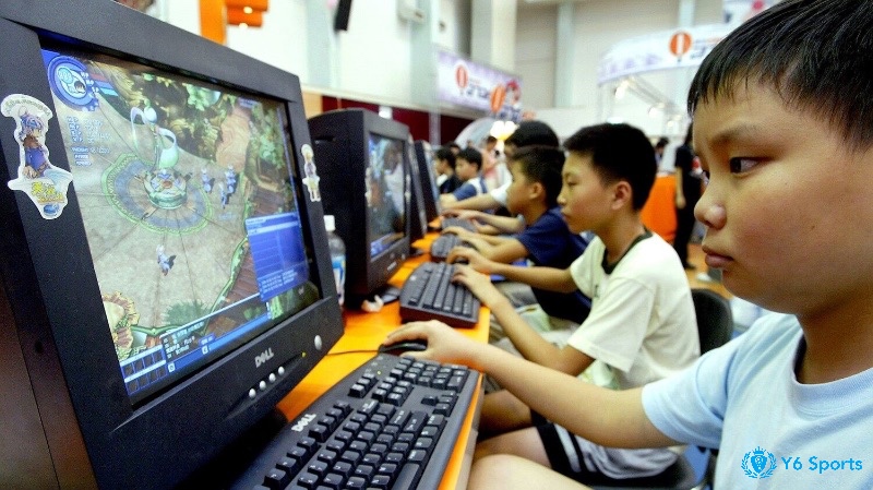 Từ những phòng net đầu tiên đến thời kỳ Esports bùng nổ – hành trình phát triển đầy ấn tượng của game online tại Việt Nam.