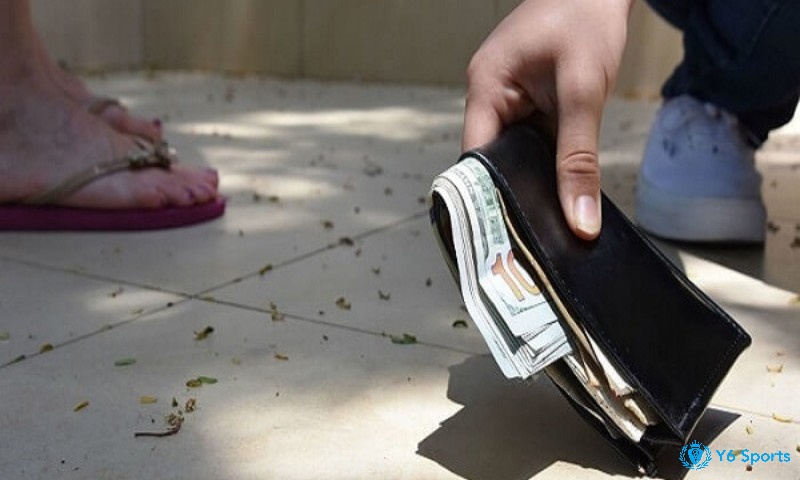 Giấc mơ thấy mất tiền giá trị lớn phản ánh nỗi lo những vấn đề quan trọng trong cuộc đời bạn