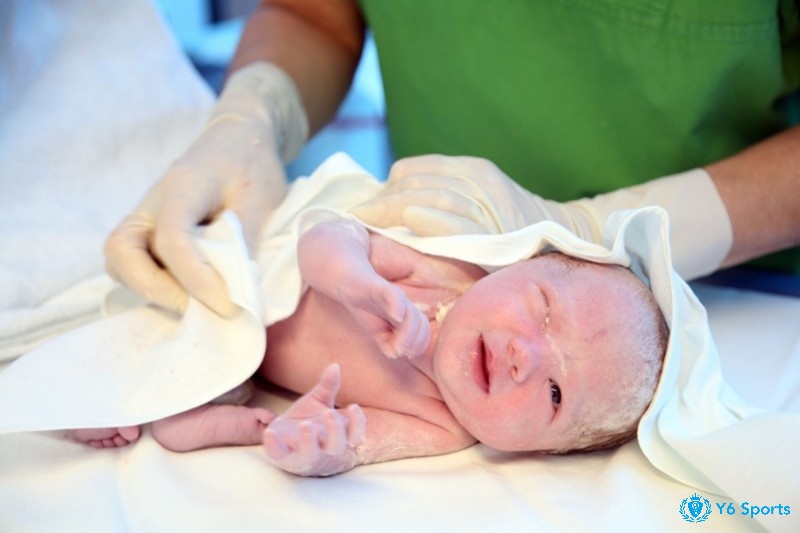 Giải mã giấc mơ sinh đẻ: sinh con trai tượng trưng cho ý chí, quyền lực và sự nghiệp của người nằm mơ