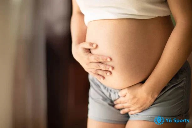 Giấc mơ thấy người quen đã lâu không gặp có bầu mang ý nghĩa bạn còn bồi hồi về quá khứ
